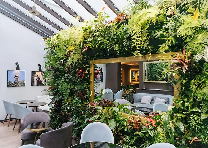 Hotel Le Parisis - Paris Tour Eiffel